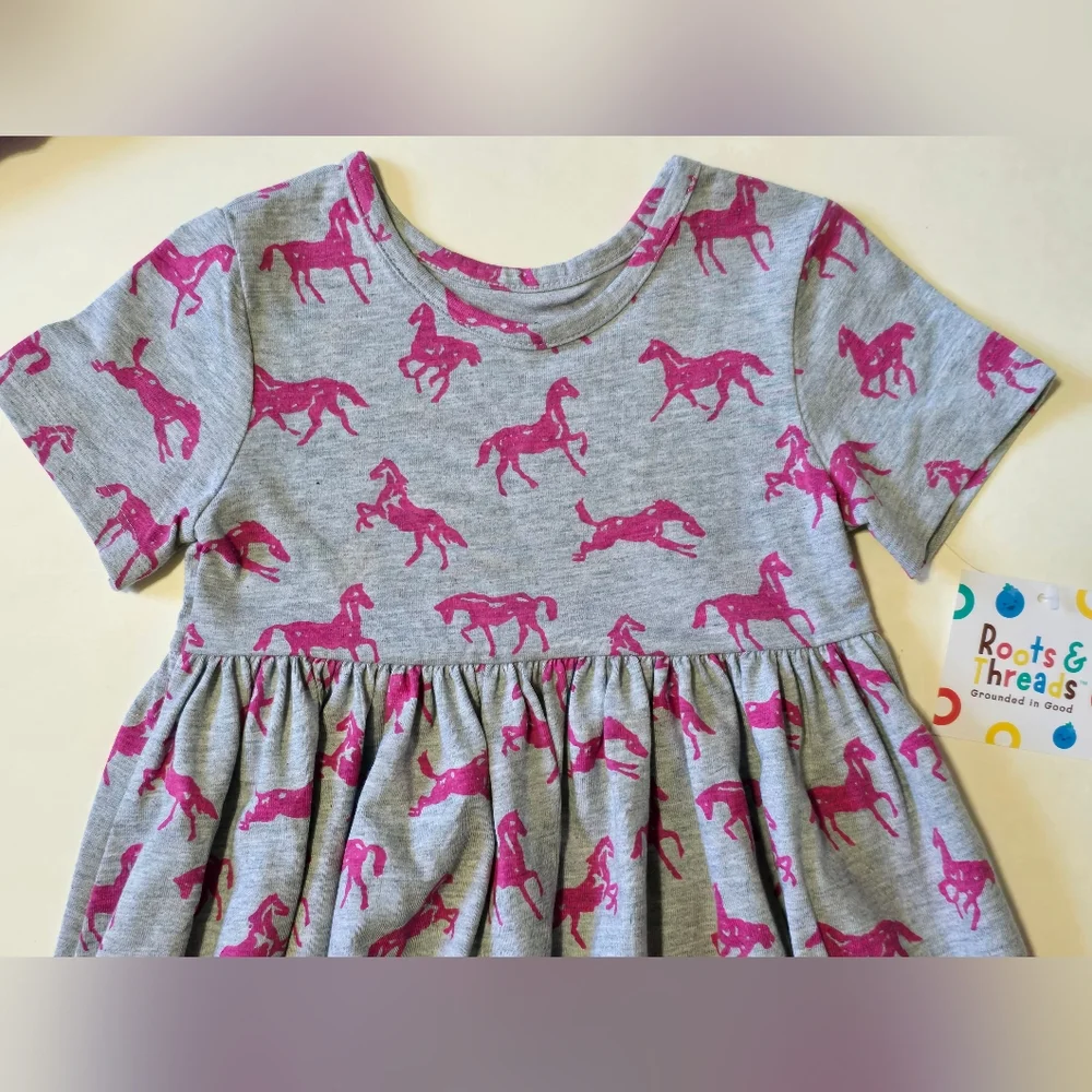 Bundle lot Toddler girls dresses/sleepers Size 3T - Picture 5 of 7